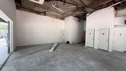 Carpenter Street (D1), Retail #598209991